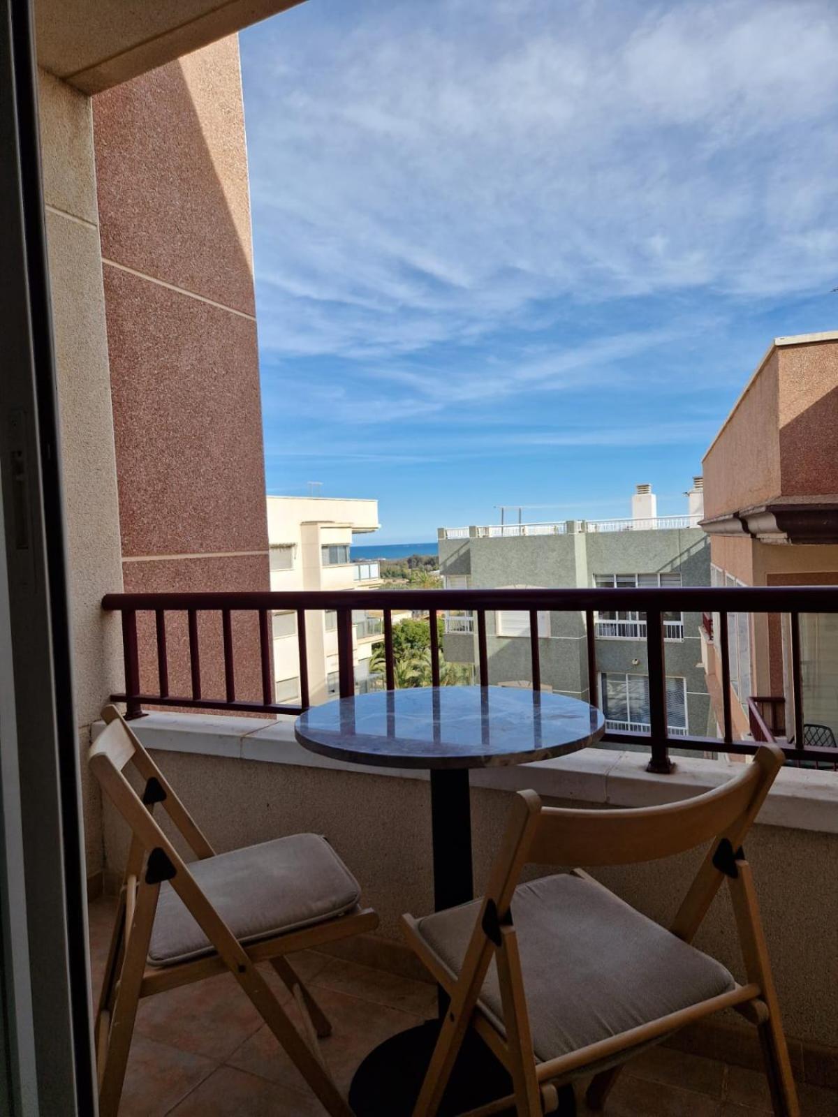 Bonito Piso Al Lado Del Mar! Appartement La Mariña Buitenkant foto
